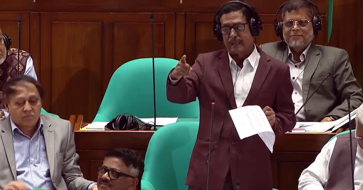 ৫ আগস্ট গণঅভ্যুত্থান, মুক্তিযুদ্ধের সঙ্গে তুলনা করা ঠিক নয়: সংসদে ফজলুর রহমান