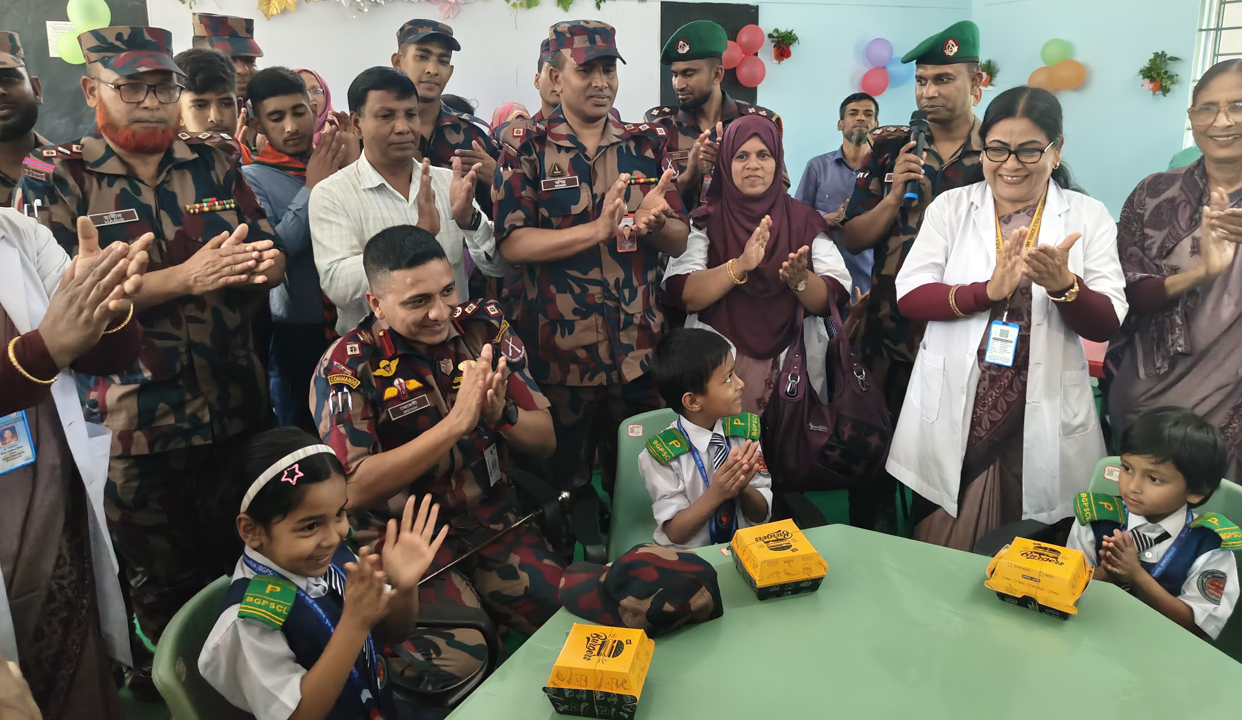 লালমনিরহাটে শিক্ষায় নতুন দিগন্ত, আনন্দমুখর পরিবেশ গড়ার উদ্যোগ
