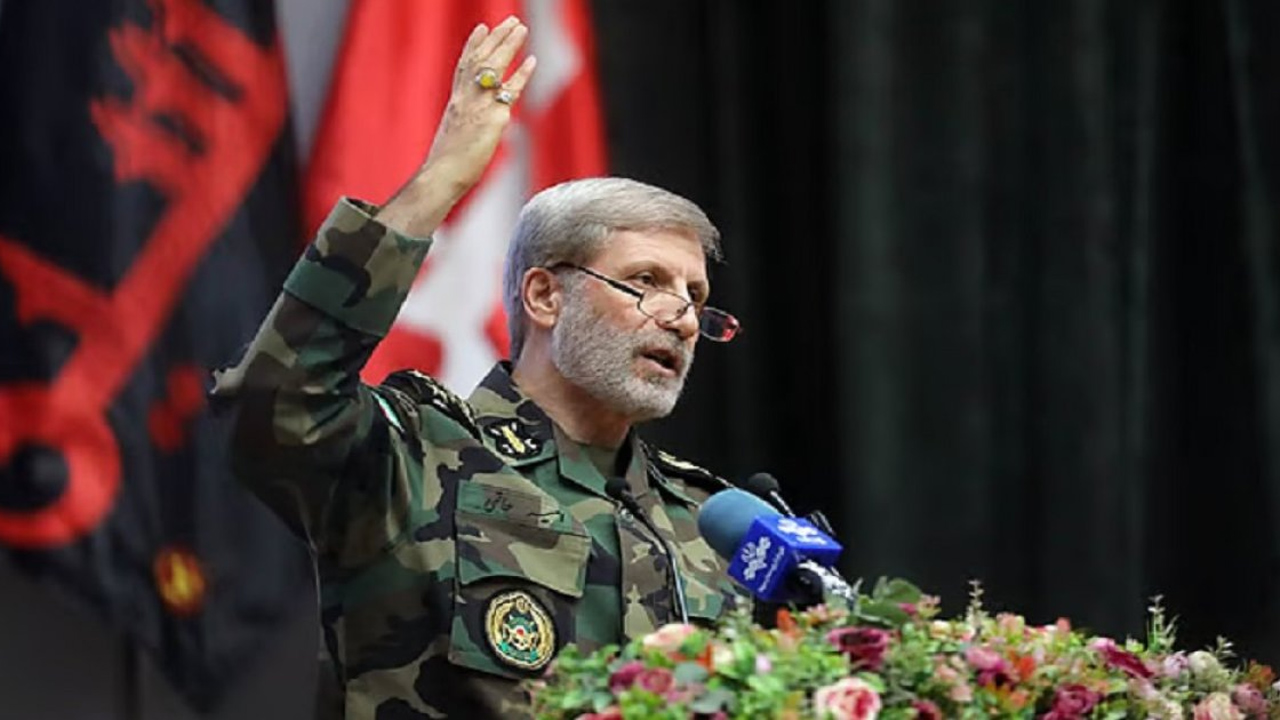 আলি লারিজানি ও অন্যান্য 'শহীদদের' মৃত্যুর প্রতিশোধ নেবোই: ইরানের সেনাপ্রধান