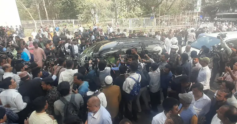 শপথ নিতে সংসদে প্রবেশ করেছেন জামায়াত আমির ডা. শফিকুল রহমান