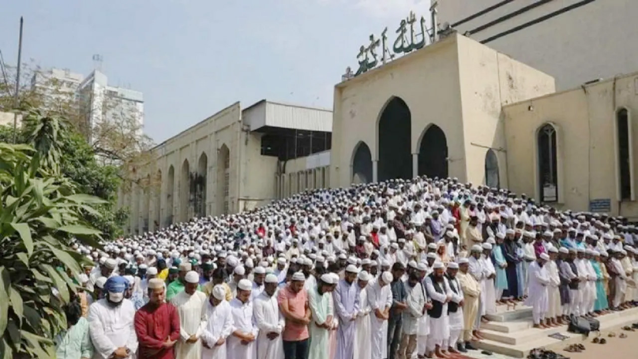 আজ পবিত্র জুমাতুল বিদা