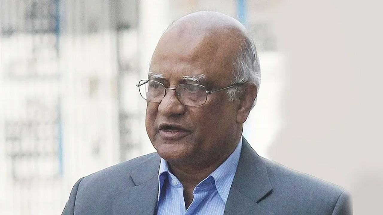 স্বাস্থ্য মন্ত্রণালয়ের দায়িত্ব পাচ্ছেন খন্দকার মোশাররফ হোসেন