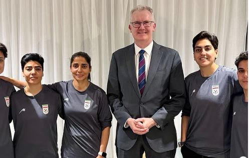 ইরানের নারী ফুটবল দলের আরও দুজনকে আশ্রয় দিল অস্ট্রেলিয়া