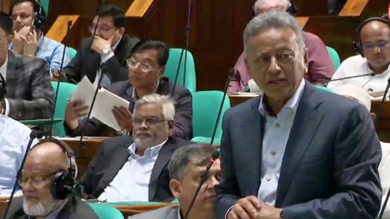 সংসদ সদস্যদের খেলাপি ঋণ ৩ হাজার ৩৩০ কোটি: সংসদে অর্থমন্ত্রী