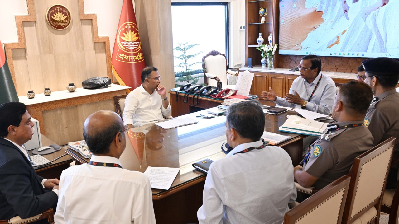 উচ্ছেদ হওয়া হকারদের দ্রুত পুনর্বাসনের নির্দেশ প্রধানমন্ত্রীর