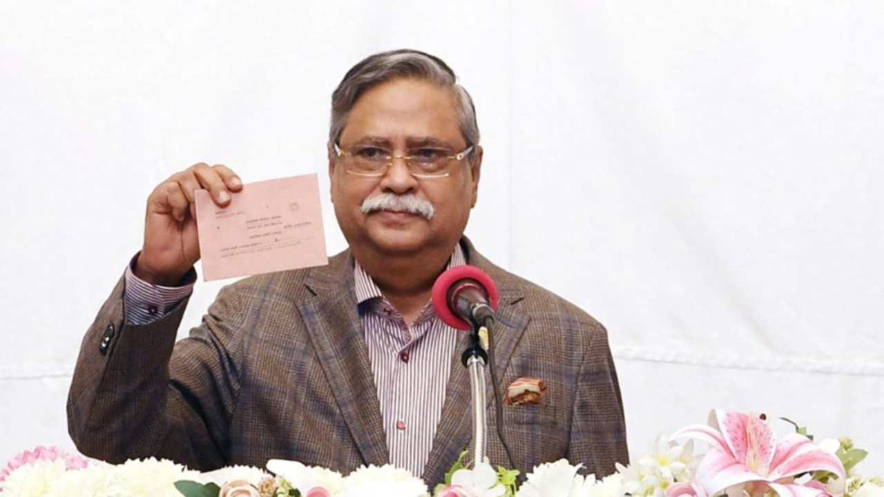 পোস্টাল ব্যালটে ভোট দিলেন রাষ্ট্রপতি মো. সাহাবুদ্দিন