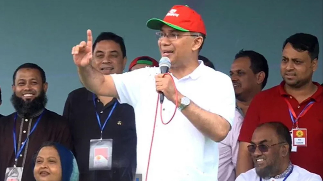 আমি কথা বললে শ্বশুরবাড়ির লোকদের শুনতে হবে: প্রধানমন্ত্রী