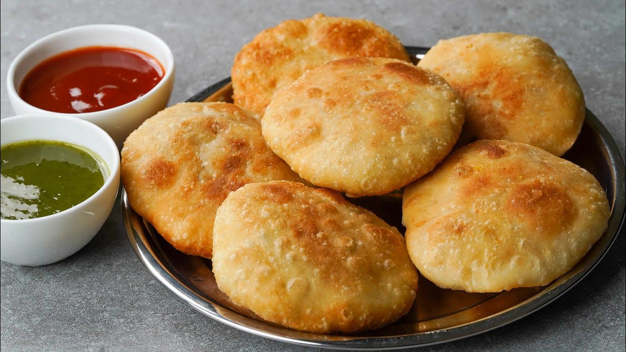 বিকেলের নাস্তায় ঘরোয়া কিমা পুরি