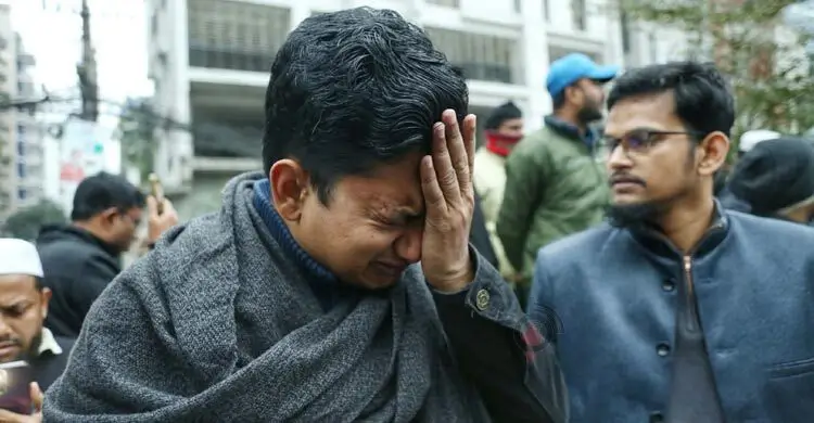 খালেদা জিয়ার মৃত্যুতে কান্নায় ভেঙে পড়লেন নেতাকর্মীরা