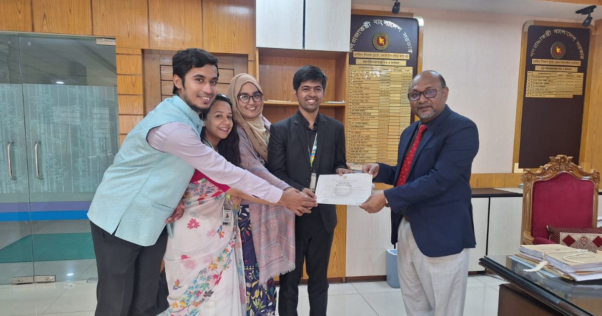 এনজিও ব্যুরোর নিবন্ধন পেলো লাল সবুজ সোসাইটি