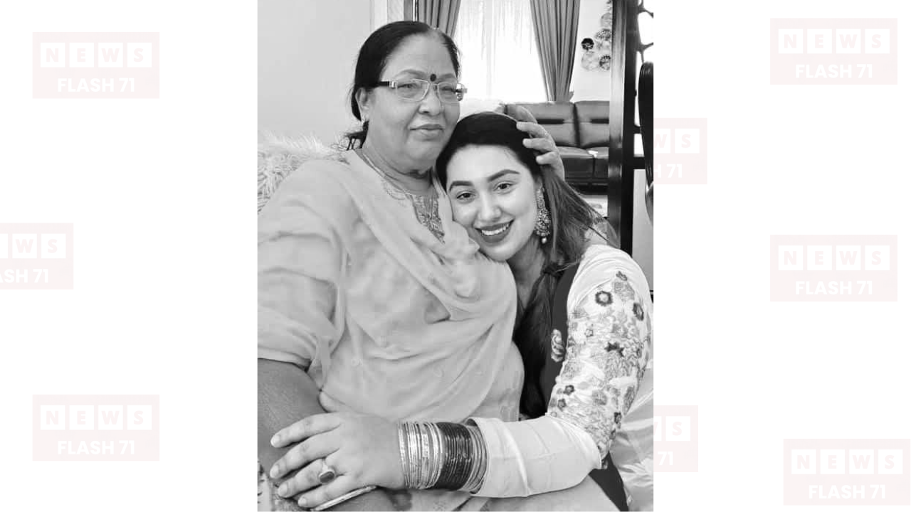 অপু বিশ্বাসের মায়ের ৫ম মৃত্যুবার্ষিকী