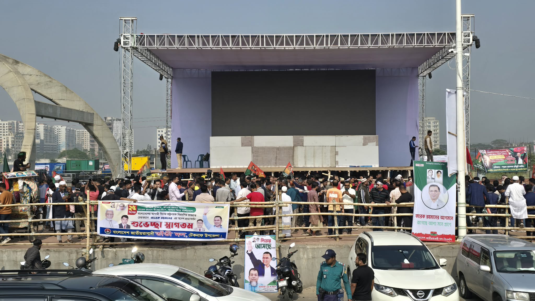 বিমানবন্দর থেকে যে পথে ৩০০ ফিটের সভাস্থলে যাবেন তারেক রহমান