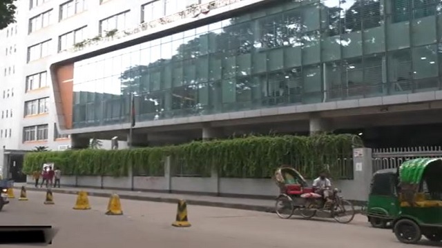 নারায়ণগঞ্জে কারখানায় ভয়াবহ বিস্ফোরণ: ৬ শ্রমিক দগ্ধ, অবস্থা গুরুতর