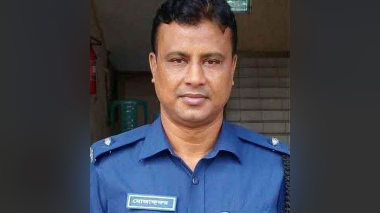 মোহাম্মদ মোজাফফর হোসেন । ফাইল ছবি