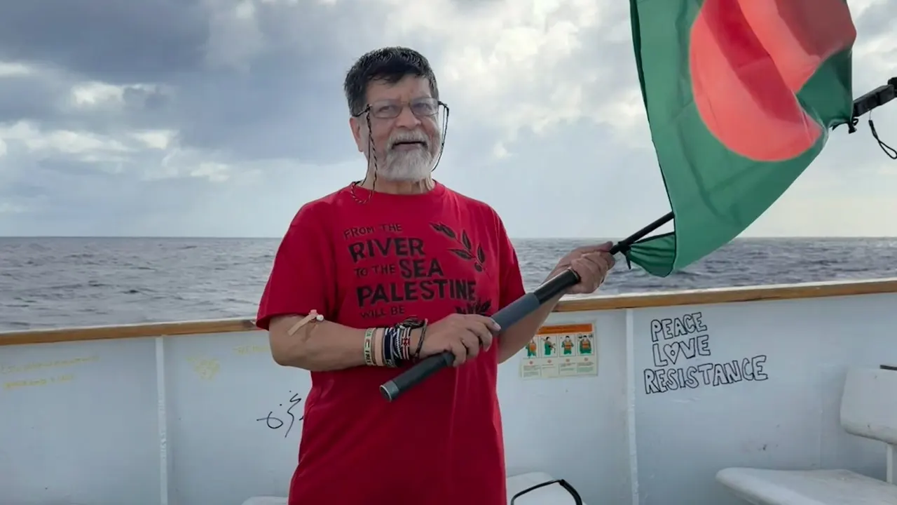 ফটোগ্রাফার ও লেখক শহিদুল আলম । ছবি: সংগৃহীত