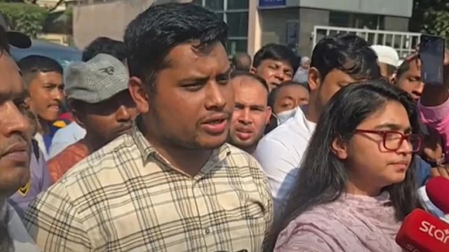 সংগৃহীত