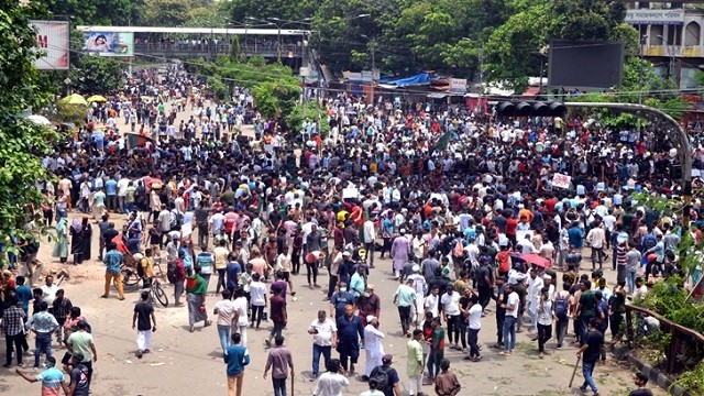 আন্দোলনকারীদের 'মার্চ টু ঢাকা' কর্মসূচি আজ
