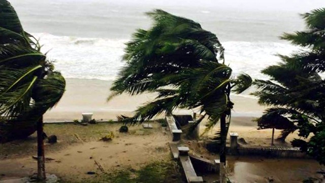 আজ সন্ধ্যার মধ্যে যেসকল জেলায় তীব্র ঝড় বয়ে যেতে পারে