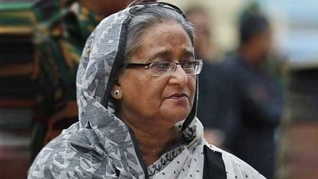পালান না বলেও পালিয়ে গেলেন শেখ হাসিনা