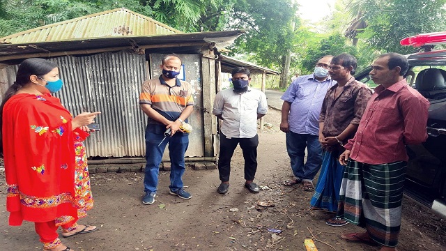 ফকিরহাটে পৃথক অভিযানে গাজাসহ আটক ২