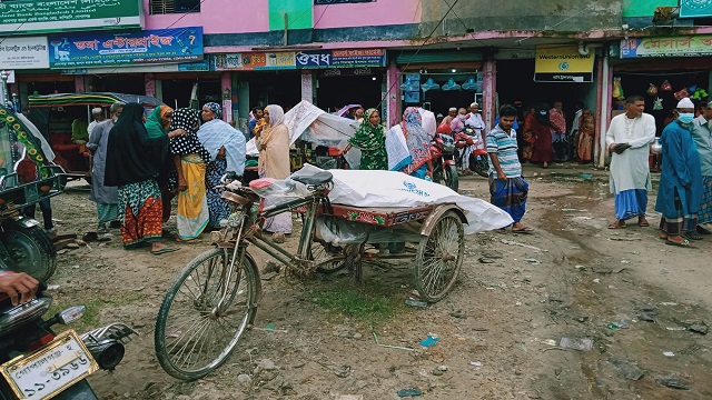 গোপালগঞ্জে মাইক্রোবাসের চাপায় বৃদ্ধ নিহত