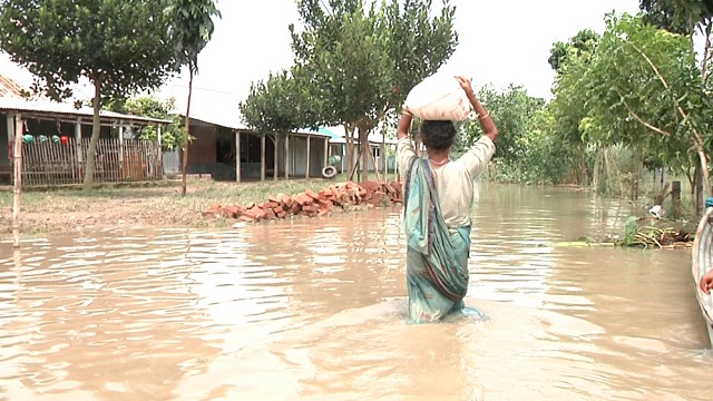 কুষ্টিয়া দৌলতপুরে বন্যা পরিস্থিতি অপরিবর্তিত