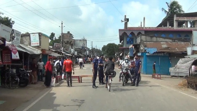 সাতক্ষীরায় করোনার উপসর্গ নিয়ে ৫ নারীসহ ৮ জনের মৃত্যু, ভাইরাসটিতে নতুন শনাক্ত ৫৪ জন, চলছে ঢিলেঢালা লকডাউন