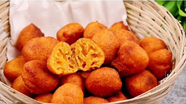 সহজ উপায়ে তালের বড়ার রেসিপি