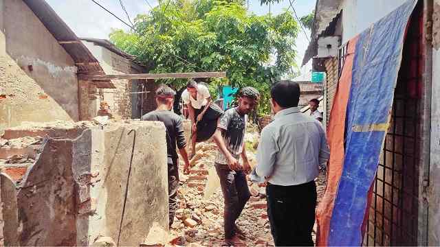 সরকারি রেকর্ডের রাস্তা আটকে দোকান, ৫০ বছর পর উচ্ছেদ !