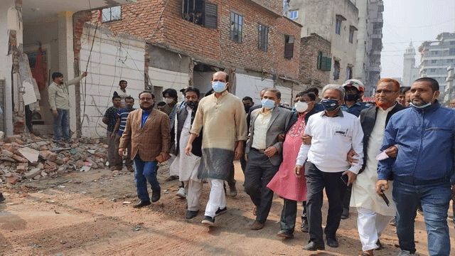 ‘অবৈধ দখলের ভিড়ে বৈধরা সংকুচিত হচ্ছে’