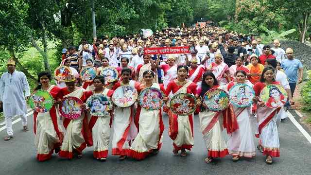 কোটালীপাড়ায় জন্মাষ্টমী উপলক্ষে শোভাযাত্রা ও আলোচনা সভা