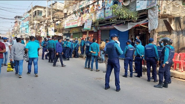 খুলনায় অনশনে বসতে পারলেন না বিএনপির নেতাকর্মীরা