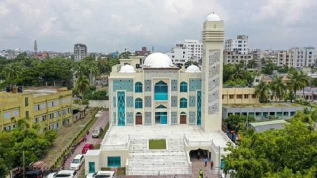 দেশের মডেল মসজিদ