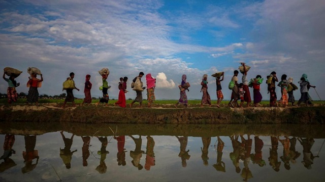 ভাসানচরে রোহিঙ্গা স্থানান্তর