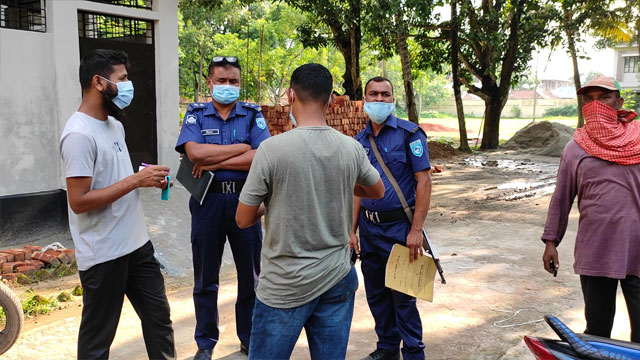 হিলিতে ট্রেনের ধাক্কায় এক রেলওয়ে কর্মচারীর মৃত্যু