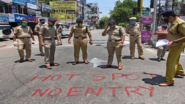 ভারতে বাড়ছে ওমিক্রন, মুম্বাইয়ে ১৪৪ ধারা জারি