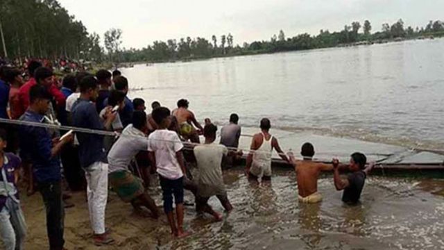 করতোয়ায় নৌকাডুবিতে নিহত বেড়ে ৫৫