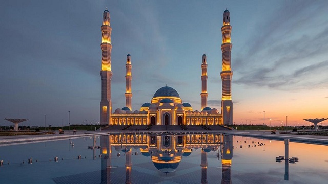 মধ্য এশিয়ার সবচেয়ে বড় মসজিদ কাজাখস্তানে