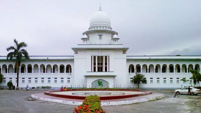 নর্থ সাউথের সাবেক ২ ট্রাস্টির জামিন স্থগিতে দুদকের আবেদন